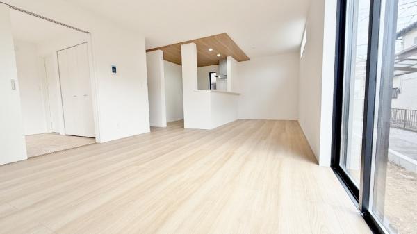 �_�ސ쌧���l�s���捡�h�����̐V�z��ˌ��Ẵ��r���O