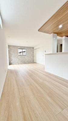 �_�ސ쌧���l�s���捡�h�����̐V�z��ˌ��Ẵ��r���O