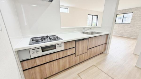 �_�ސ쌧���l�s���捡�h�����̐V�z��ˌ��ẴL�b�`��