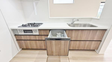 �_�ސ쌧���l�s���捡�h�����̐V�z��ˌ��ẴL�b�`��