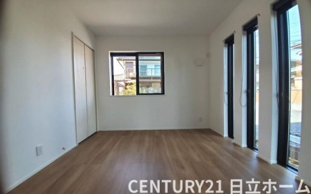 �_�ސ쌧��a�s��a�c�̐V�z��ˌ��Ă̎q������