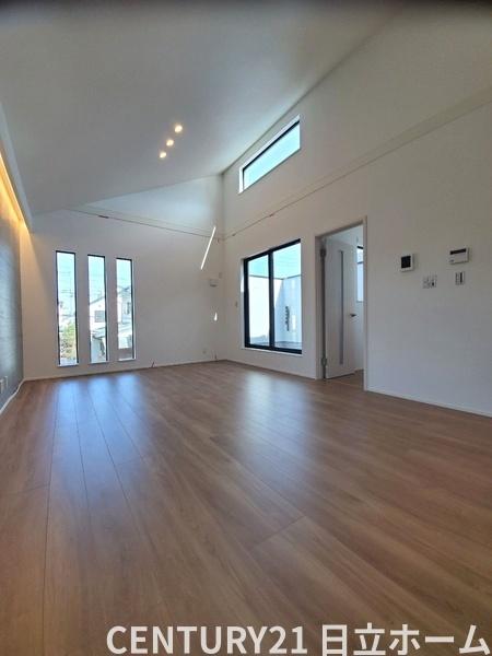 �_�ސ쌧��a�s��a�c�̐V�z��ˌ��Ẵ��r���O