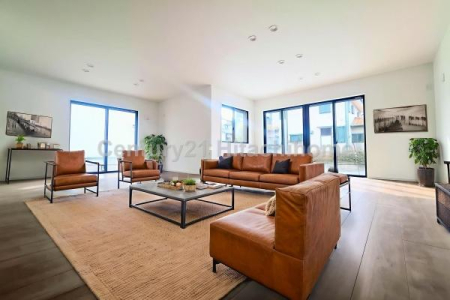 �_�ސ쌧���s��������P�u1���ڂ̐V�z��ˌ��Ẵ��r���O