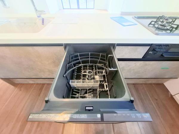 �_�ސ쌧���s��������P�u1���ڂ̐V�z��ˌ��ẴL�b�`��