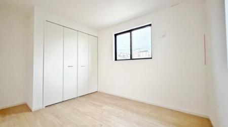 �_�ސ쌧���l�s���V�����̐V�z��ˌ��Ă̗m��