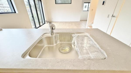 �_�ސ쌧���l�s���V�����̐V�z��ˌ��ẴL�b�`��