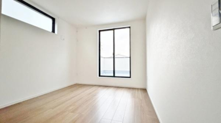 �_�ސ쌧���l�s���V�����̐V�z��ˌ��Ă̗m��