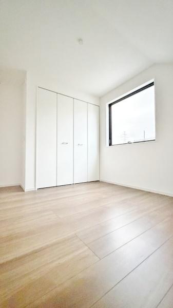 �_�ސ쌧���l�s���V�����̐V�z��ˌ��Ă̗m��