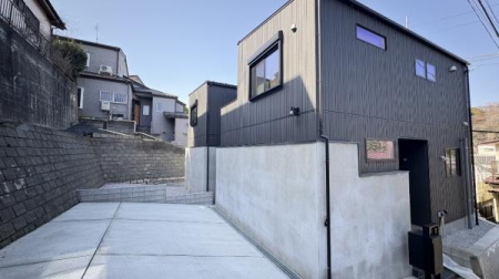 �����s���c�s�{���c�̐V�z��ˌ��Ă̒�