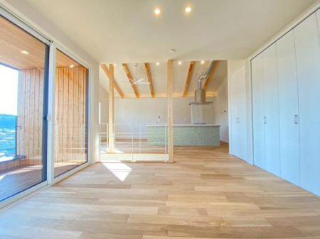 �_�ސ쌧���q�s����2���ڂ̐V�z��ˌ��Ẵ��r���O