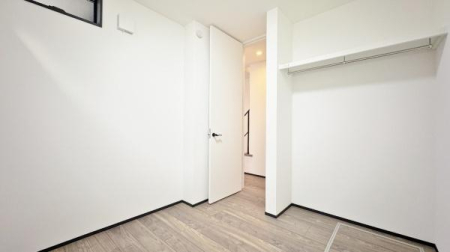 �����s���c�s�{���c�̐V�z��ˌ��Ă̗m��