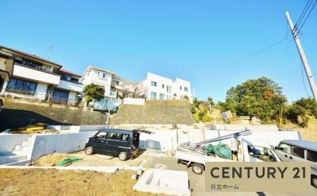 �_�ސ쌧���l�s�˒ˋ�˒˒��̐V�z��ˌ��Ă̏Z�˂���̒��]�ʐ^