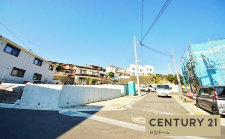 �_�ސ쌧���l�s�˒ˋ�˒˒��̐V�z��ˌ��Ă̏Z�˂���̒��]�ʐ^