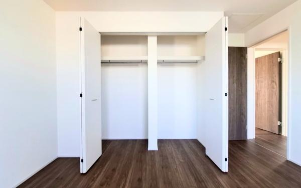 �_�ސ쌧���l�s�ߌ��擌����1���ڂ̐V�z��ˌ��Ă̎��[