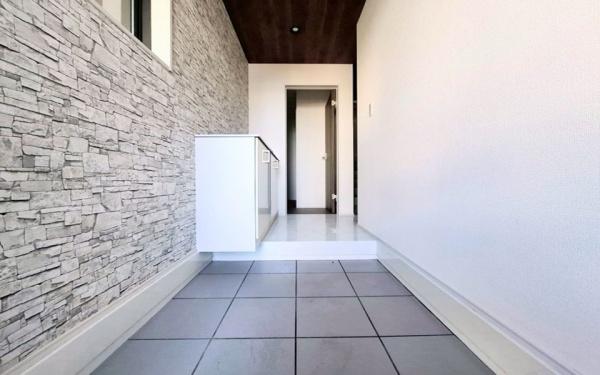 �_�ސ쌧���l�s�ߌ��擌����1���ڂ̐V�z��ˌ��Ă̌���