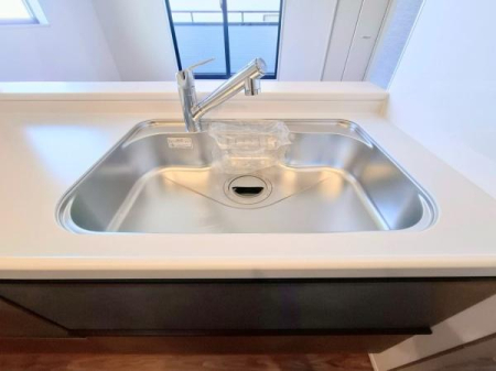 �_�ސ쌧���l�s�ߌ��擌����1���ڂ̐V�z��ˌ��ẴL�b�`��