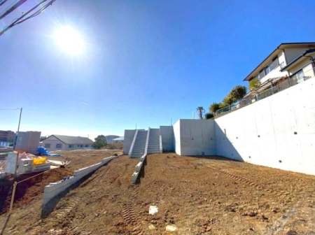 �_�ސ쌧���l�s�`������2���ڂ̓y�n�̌��n�O�ώʐ^