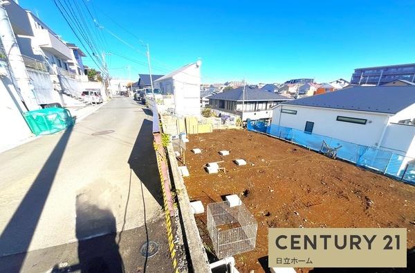 �_�ސ쌧���l�s�ߌ���n��5���ڂ̐V�z��ˌ��Ă̑O�ʓ��H�܂ތ��n�ʐ^