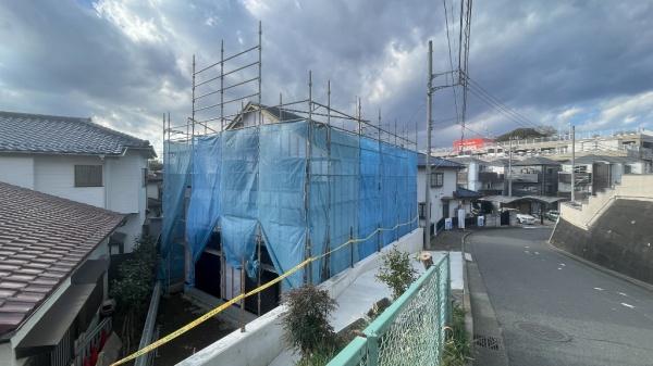 �_�ސ쌧���l�s�˒ˋ敽�˒��̐V�z��ˌ��Ă̕����ϊX���ݎʐ^