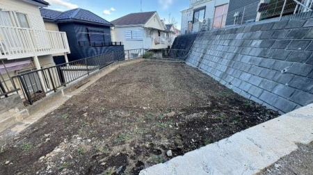 �_�ސ쌧���l�s�΋��R3���ڂ̐V�z��ˌ��Ă̂��̑����n