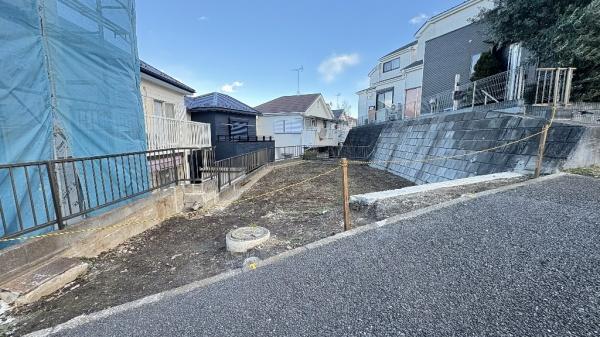 �_�ސ쌧���l�s�΋��R3���ڂ̐V�z��ˌ��Ă̌��n�O�ώʐ^