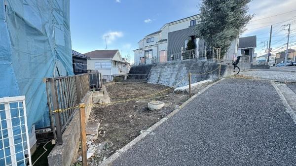 �_�ސ쌧���l�s�΋��R3���ڂ̐V�z��ˌ��Ă̂��̑����n