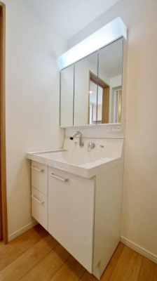 �_�ސ쌧���l�s��q��ێR1���ڂ̐V�z��ˌ��Ă̐��ʑ�E���ʏ�