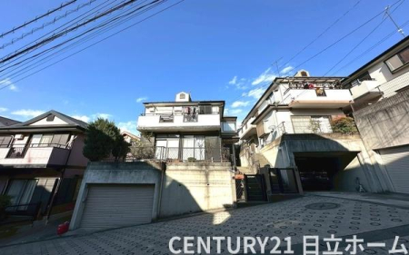 �_�ސ쌧���l�s�_�ސ��O�����̒��È�ˌ��Ă̑O�ʓ��H�܂ތ��n�ʐ^