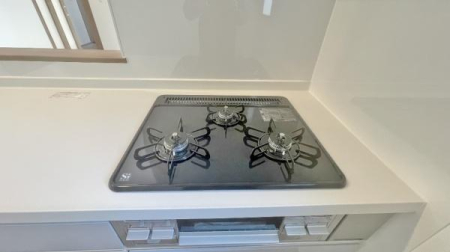 �_�ސ쌧���l�s�˒ˋ拂�򒬂̐V�z��ˌ��ẴL�b�`��