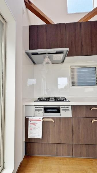 �_�ސ쌧���l�s�`������6���ڂ̒��È�ˌ��ẴL�b�`��