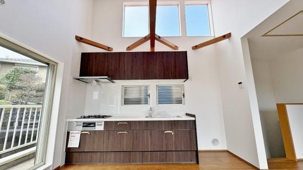 �_�ސ쌧���l�s�`������6���ڂ̒��È�ˌ��Ẵ��r���O