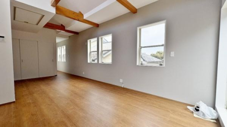 �_�ސ쌧���l�s�`������6���ڂ̒��È�ˌ��Ẵ��r���O