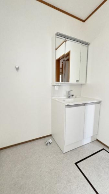 �_�ސ쌧���l�s�`������6���ڂ̒��È�ˌ��Ă̐��ʑ�E���ʏ�