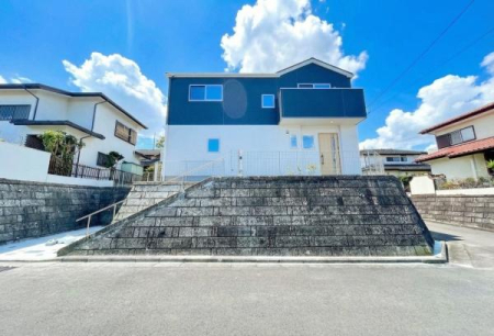 �_�ސ쌧���l�s�h��j���2���ڂ̐V�z��ˌ��Ă̌��n�O�ώʐ^