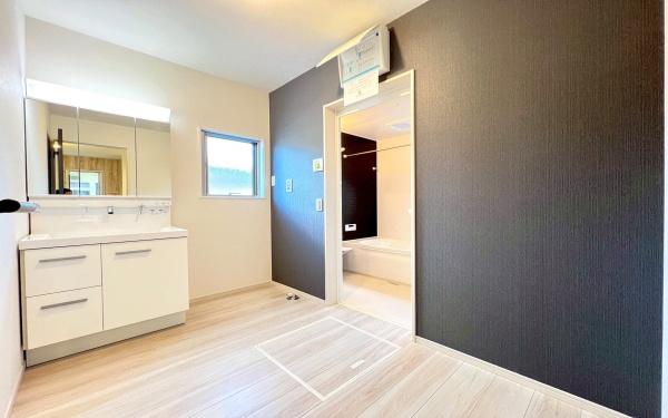 �_�ސ쌧���l�s�h��j���2���ڂ̐V�z��ˌ��Ă̐��ʑ�E���ʏ�