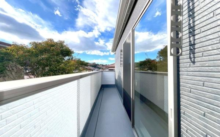 �_�ސ쌧���l�s�h��j���2���ڂ̐V�z��ˌ��Ẵo���R�j�[