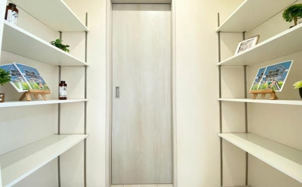 �_�ސ쌧���l�s����折���J��6���ڂ̐V�z��ˌ��Ă̎��[