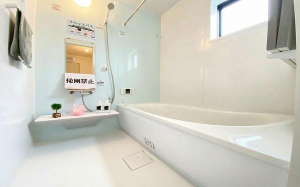 �_�ސ쌧���l�s����折���J��6���ڂ̐V�z��ˌ��Ă̗���