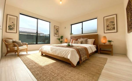 �_�ސ쌧���l�s����折���J��6���ڂ̐V�z��ˌ��Ă̐Q��