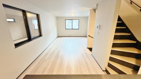 �_�ސ쌧���l�s�`�k����g4���ڂ̒��È�ˌ��Ẵ��r���O