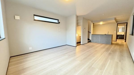 �_�ސ쌧���l�s�`�k����g4���ڂ̒��È�ˌ��Ẵ��r���O