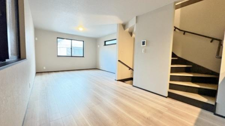 �_�ސ쌧���l�s�`�k����g4���ڂ̒��È�ˌ��Ẵ��r���O