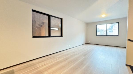 �_�ސ쌧���l�s�`�k����g4���ڂ̒��È�ˌ��Ẵ��r���O