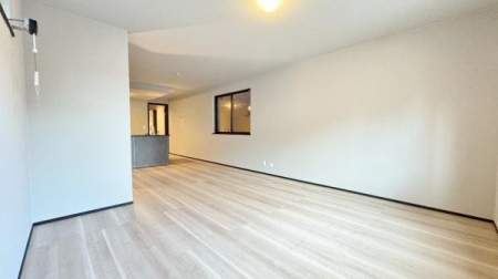 �_�ސ쌧���l�s�`�k����g4���ڂ̒��È�ˌ��Ẵ��r���O