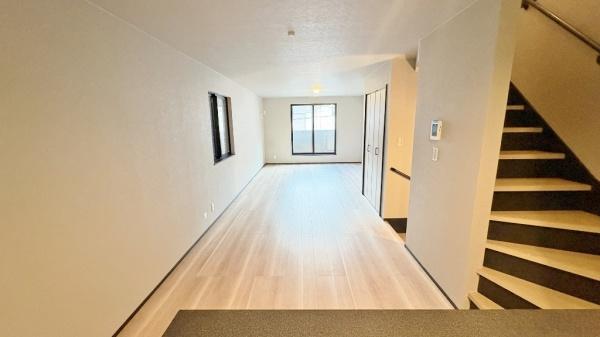 �_�ސ쌧���l�s�`�k����g4���ڂ̒��È�ˌ��Ẵ��r���O