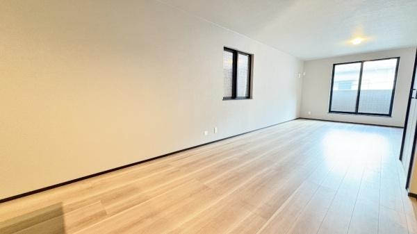 �_�ސ쌧���l�s�`�k����g4���ڂ̒��È�ˌ��Ẵ��r���O