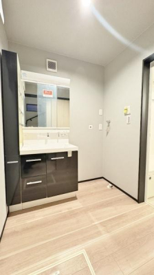 �_�ސ쌧���l�s�`�k����g4���ڂ̒��È�ˌ��Ă̐��ʑ�E���ʏ�