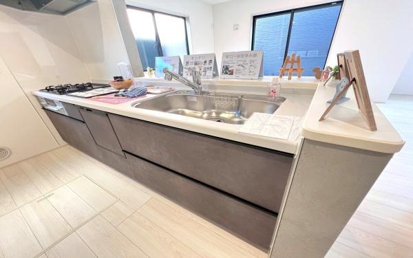 �_�ސ쌧���l�s���������̐V�z��ˌ��ẴL�b�`��