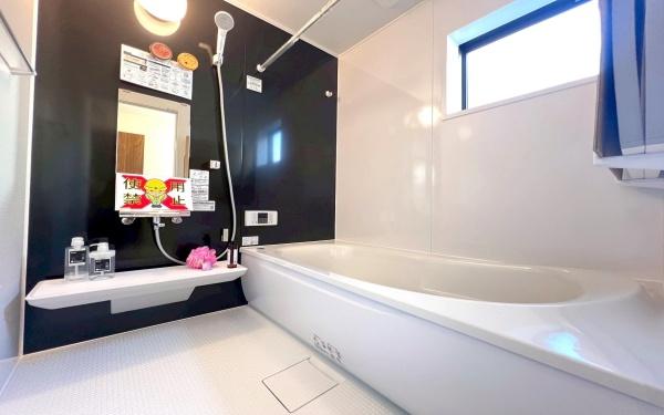 �_�ސ쌧���l�s���������̐V�z��ˌ��Ă̗���