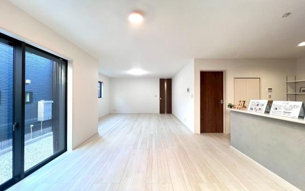 �_�ސ쌧���l�s���������̐V�z��ˌ��Ẵ��r���O